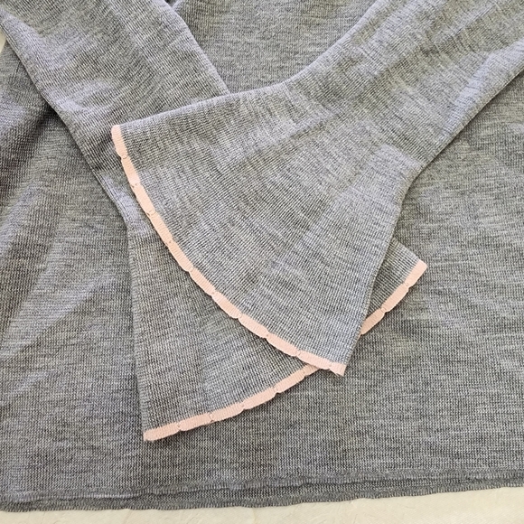 Tory Burch Size S P Gray Sweater with Button Detail 100% Merino Wool - Picture 4 of 10